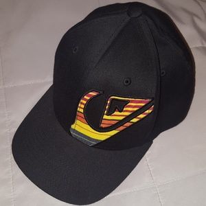 Quiksilver FlexFit Hat